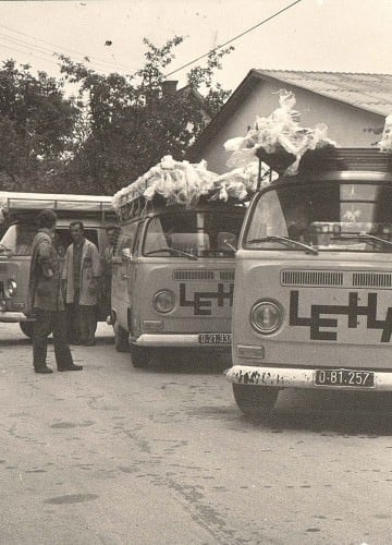 1966: VW Bullys