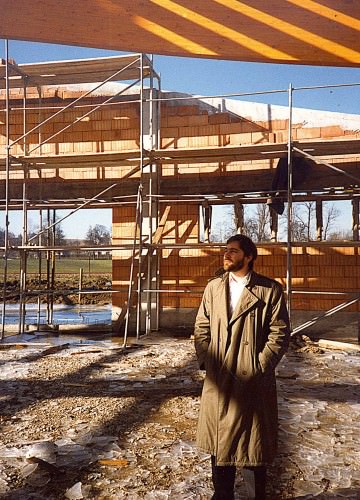 1987: Neubau